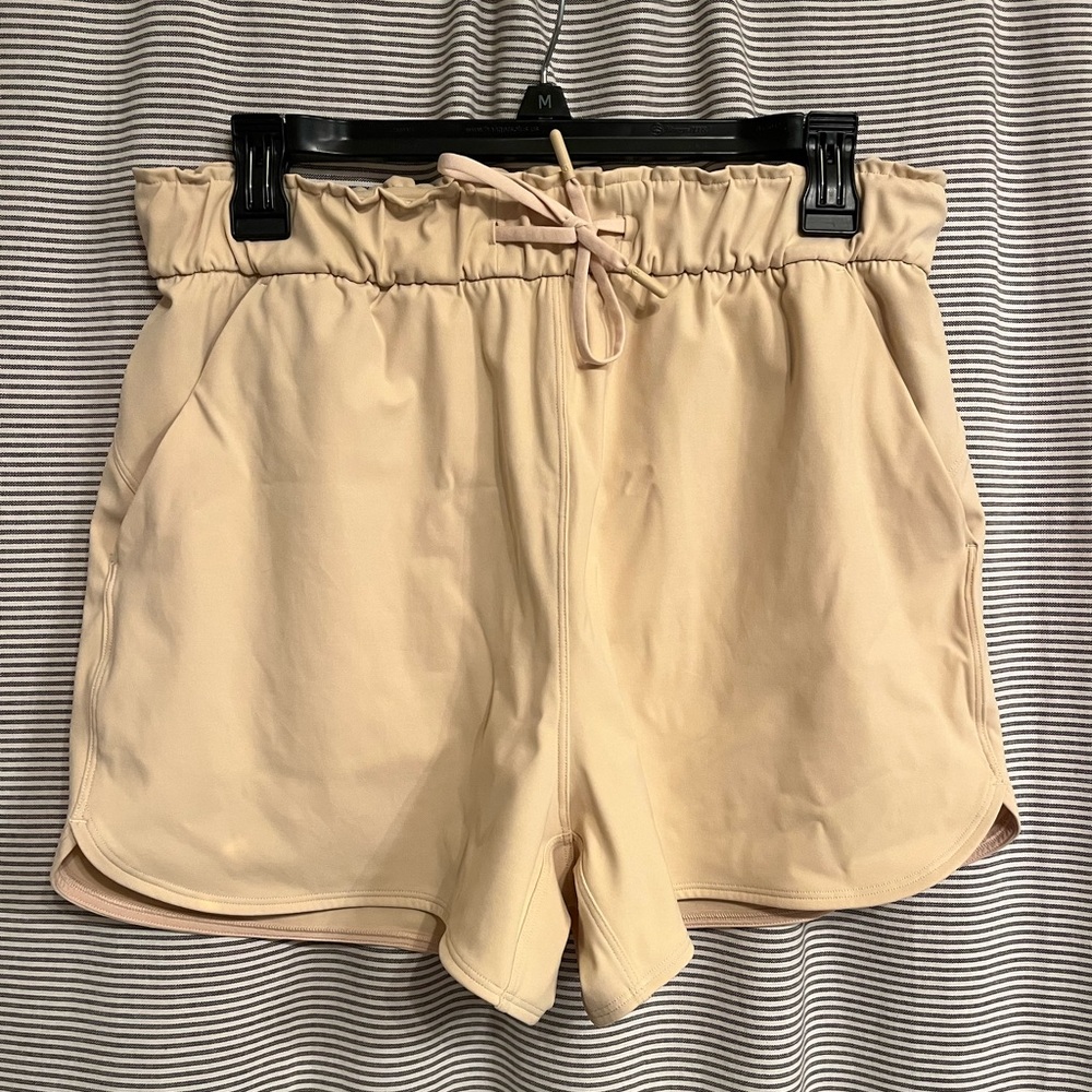 Lululemon Stretch high rise short